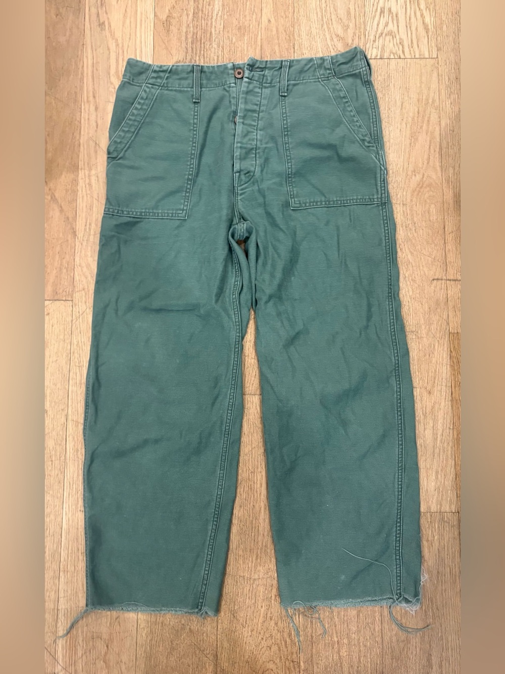 MOTHER Patch Pocket Ankle Fray Pant Size 31